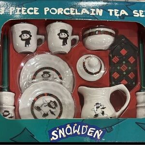 VTG Mini Snowden 13 Piece
Porcelain Tea Set Toy 1997- In the Box-in Perfect Cond